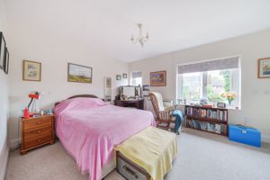 Bedroom- click for photo gallery